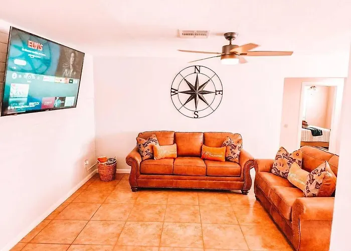 Pool Heat Pet Friendly Villa Glendale